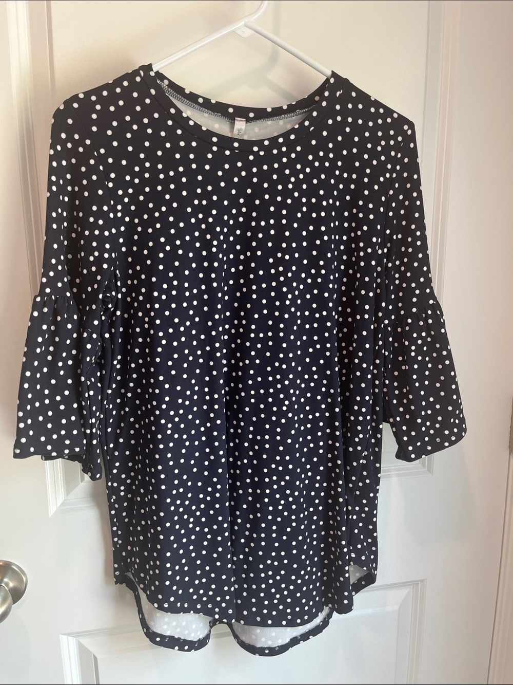 Women's Black & White Polka Dot Ruffle-Sleeve Tunic